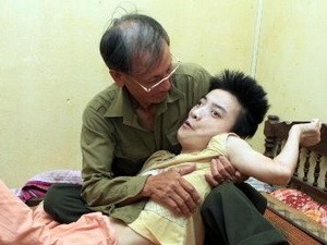 A dioxin victim in Thanh Hoa Province (Photo: VNA) A dioxin victim in Thanh Hoa Province (Photo: VNA)